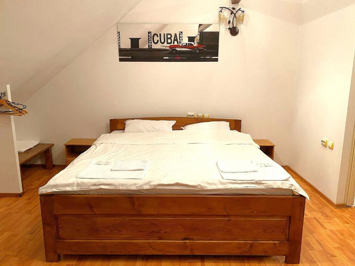 Arina'S Apartments Brasov Exterior photo